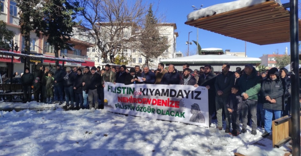 KAHTA'DA GIYABİ CENAZE NAMAZI 